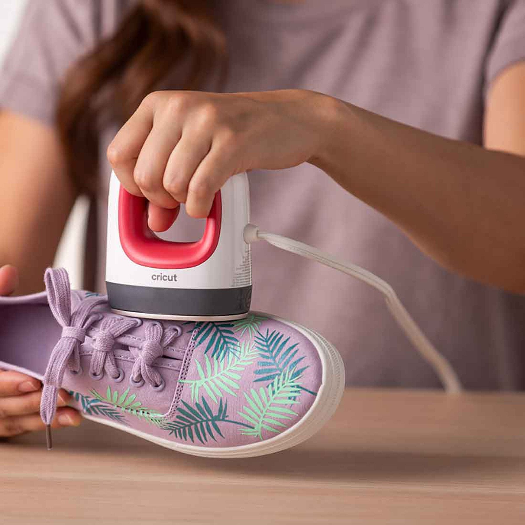 Presse à chaud EasyPress Mini Cricut™ - Rouge & Blanc - dcomdtf